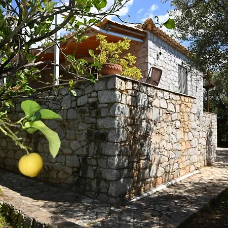 Mouses Apartments-kardamyli Vakantiehuis Kardhamili