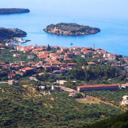 Mouses Apartments-kardamyli Vakantiehuis Kardhamili