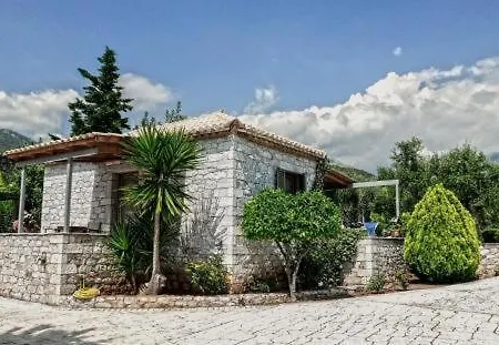 Mouses Apartments-kardamyli קרדמילי