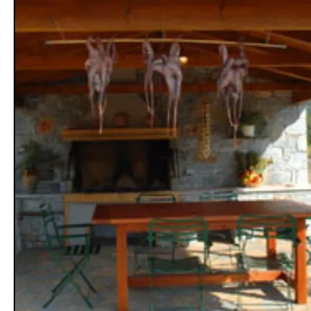 Mouses Apartments-kardamyli בית נופש קרדמילי
