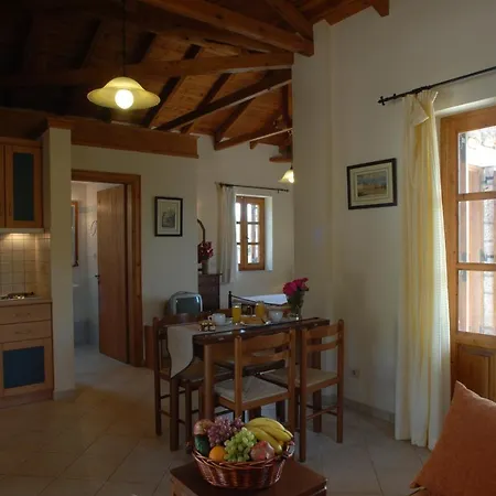 Mouses Apartments-kardamyli