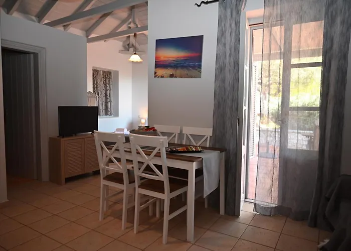 Mouses Apartments-kardamyli * Kardhamili