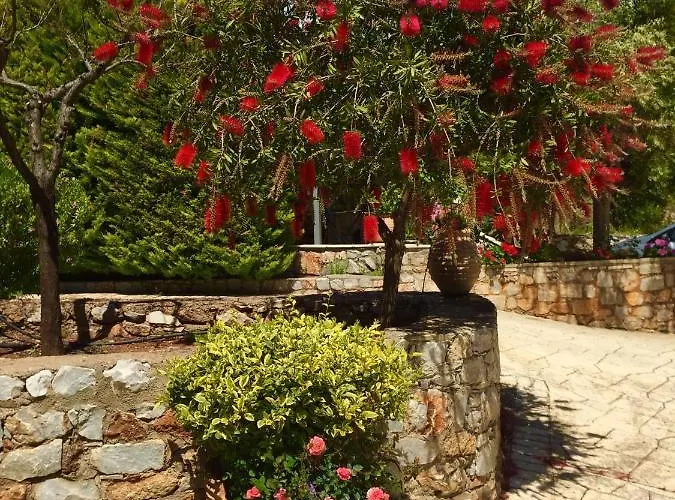 Mouses Apartments-kardamyli Vakantiehuis *